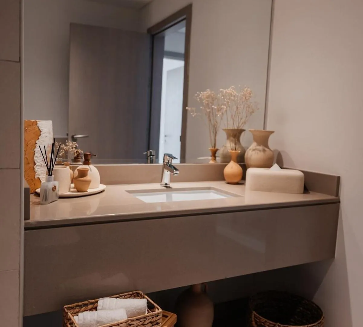 Desert Home أبو ظبي 0*,  الإمارات العربية المتحدة