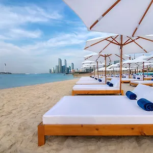 Radisson Blu & Resort, Corniche Station touristique